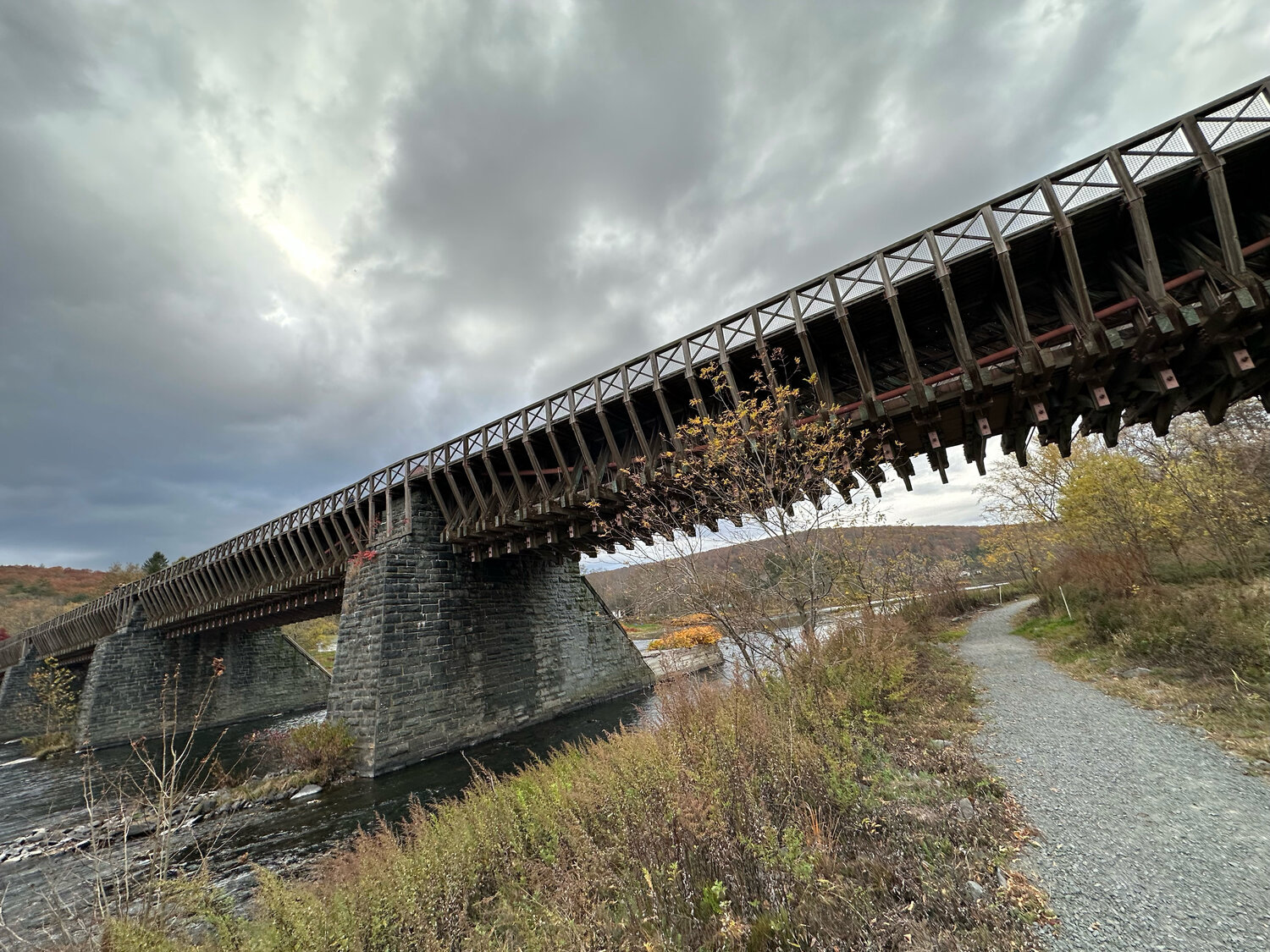 Roebling’s Delaware Aqueduct (now known as the Roebling Bridge) is the oldest existing suspension bridge in the United States. The Delaware & Hudson Canal Towpath Trail runs underneath the bridge and along the Delaware River.